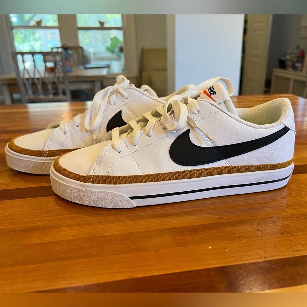 Women’s Nike Court Legacy Next Nature - Size 8.5
